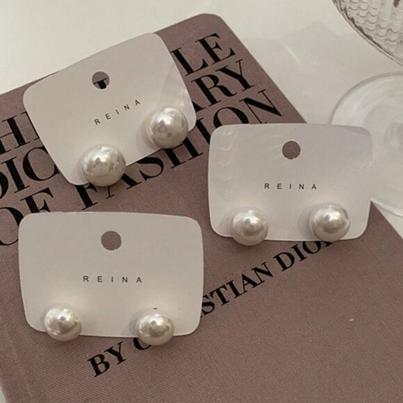 White Faux Pearl Stud Earrings Flat Large Imitation High Gloss Earring - Picture 9 of 9